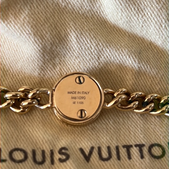 Authentic Louis Vuitton gold plated necklace RARE - Picture 5 of 6